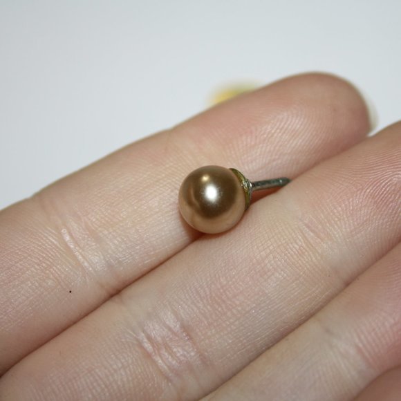 🤍 Vintage Pearl Tie / Lapel Pin · ⅜" 🤍 - Picture 2 of 4